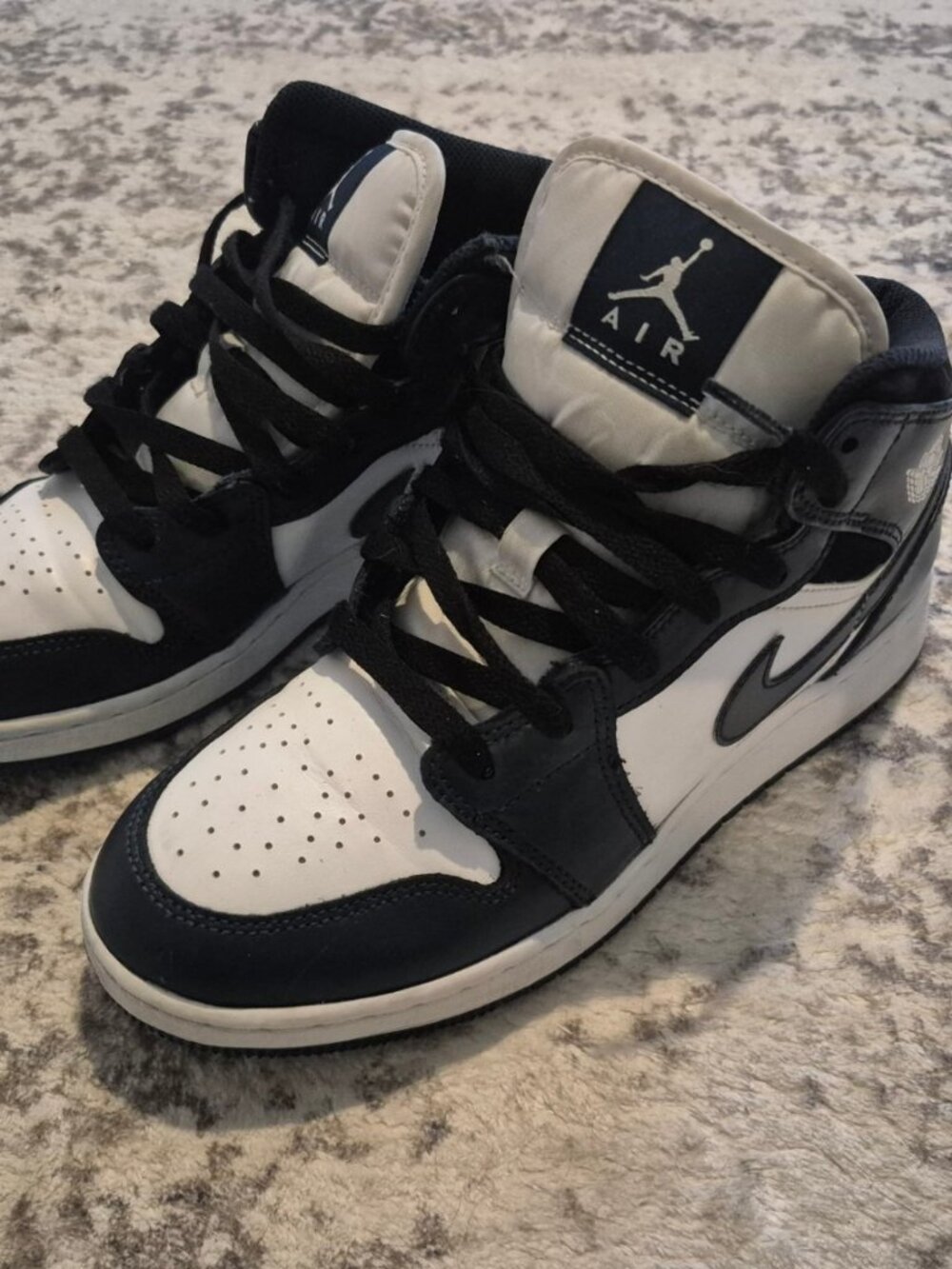Nike Air Jordan 1 Mid Boys Navy Black White Shoes 6.5Y